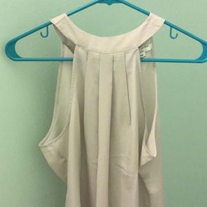 BR NEVER WORN Tank with Pleated Front and Bow Back